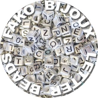 Fako Bijoux® - Letterkralen Vierkant - Letter Beads - Alfabet Kralen - Sieraden Maken - 500 Stuks - Zilver