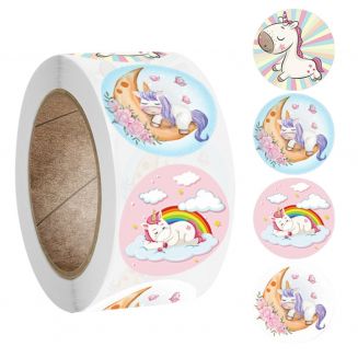500 Stickers Op Rol - 2.5cm - Eenhoorn / Unicorn Slapend - Beloningsstickers - Stickers Kinderen - Sluitsticker - Sluitzegel - 25mm