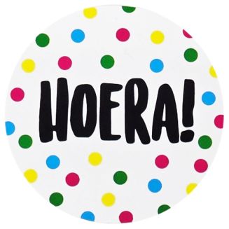 Fako Bijoux - 60x Sticker Hoera! - Gekleurde Stippen - Sluitsticker - Sluitzegel - Feeststicker Presentje - Enveloppe - Cadeau - Gift - Cadeauzakje - Traktatie - Leuk inpakken - Sticker - 40mm - 60 Stuks