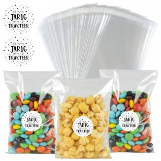 Merkloos - 50x Uitdeelzakjes + Sluitstickers Ik Ben Jarig Dus Ik Trakteer - Zakjes Met Plakstrip - Zelfklevende Zakjes - Uitdeelzakjes - Traktaties - Transparant - 10x15cm - 50 Stuks